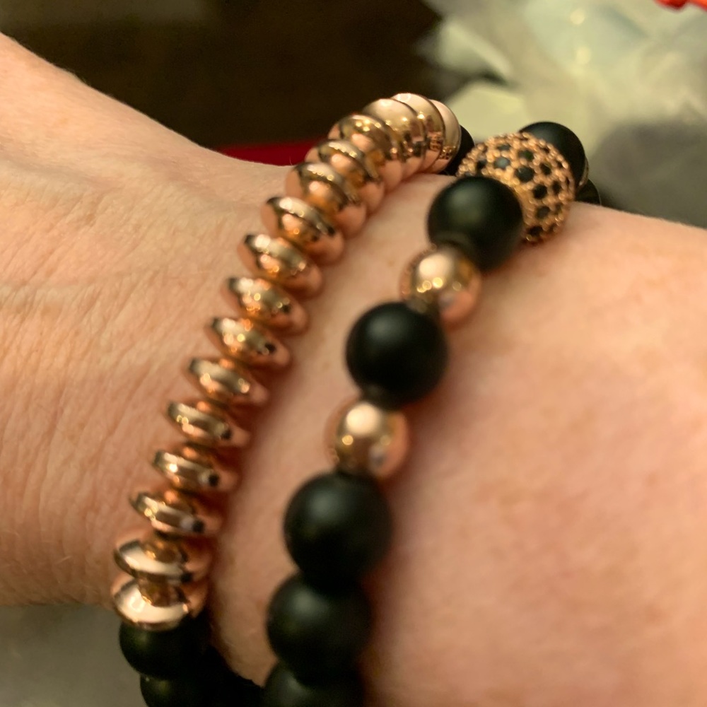Black and rose gold beaded bracelets